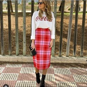 ZARA PLAID MIDI SKIRT || BLOGGER FAV